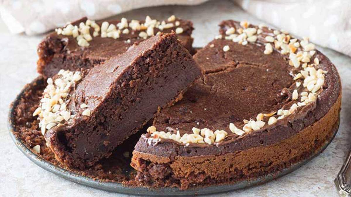 Gateau Au Chocolat Sans Farine A 3 Ingredients Recettes Faciles