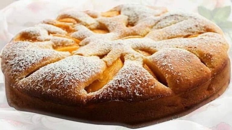 Gâteau aux pêches au sirop : Simple et pratique ! » Idée Recette