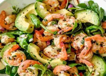 Salade de crevettes à l’avocat