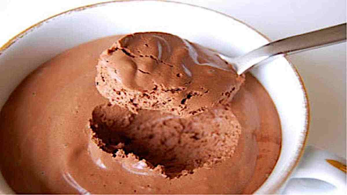 mousse-mascarpone-au-chocolat-3-ingredients-en-10-minutes-2