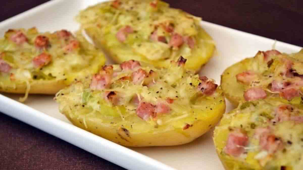 pommes-de-terre-farcies-au-jambon-et-a-la-fondue-de-poireaux-simples-et-uniques-2