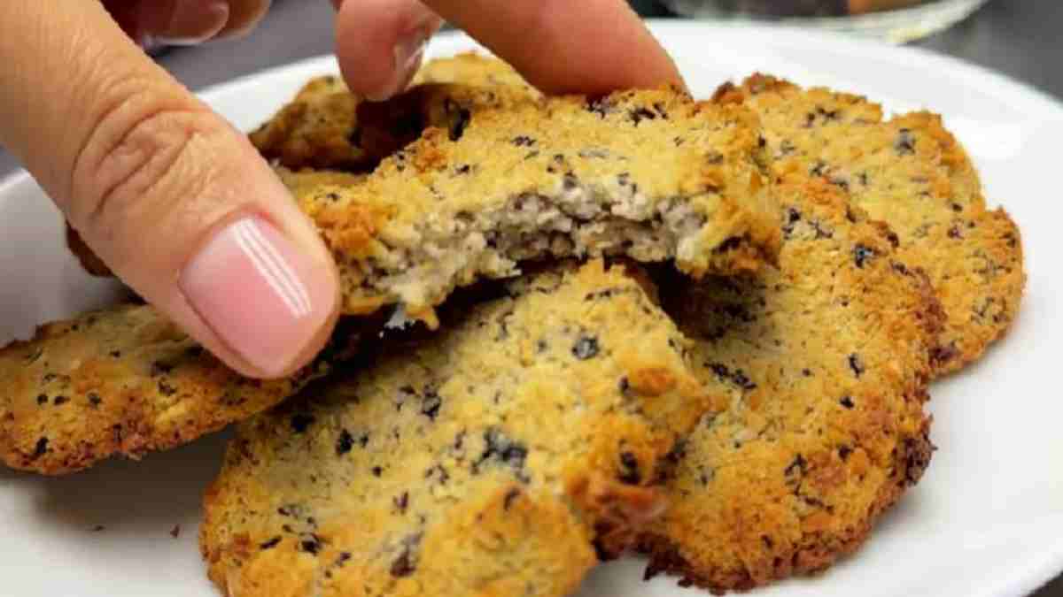 plus-je-les-mange-plus-jen-tombe-amoureux-les-biscuits-a-faible-indice-glycemique-jai-trouve-la-recette-parfaite-seulement-55-kcal