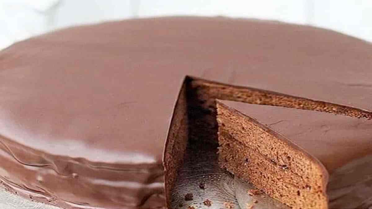 glacage-au-chocolat-simple-et-gourmand-2