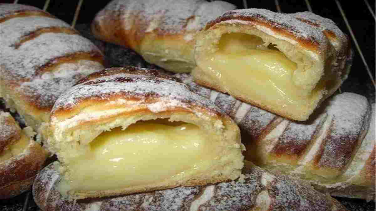 brioches-a-la-creme-patissiere-et-aux-amandes