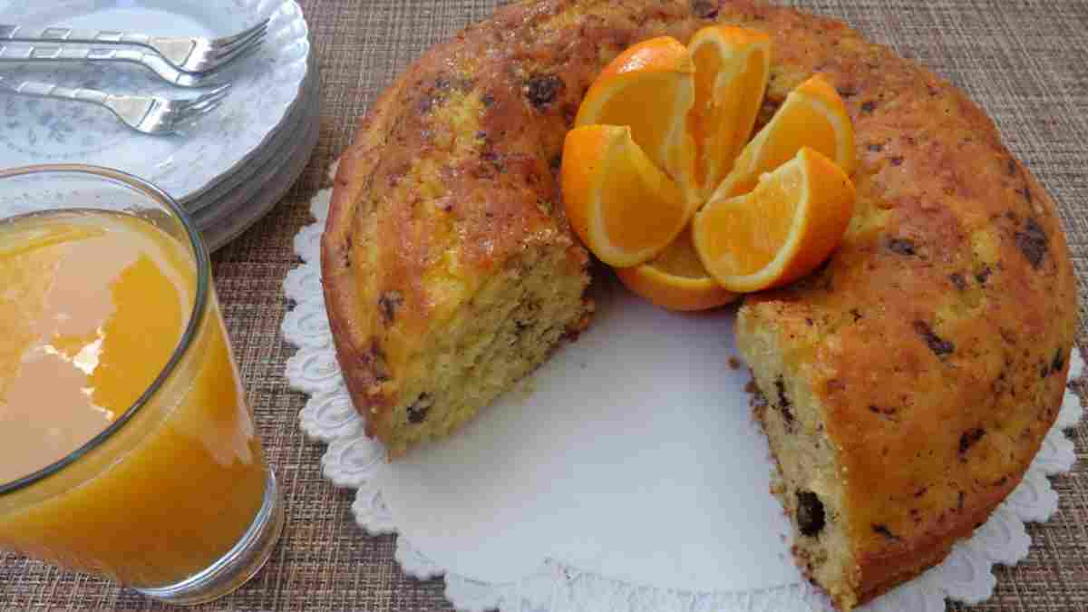 cake-a-lorange-moelleux-aux-pepites-de-chocolat