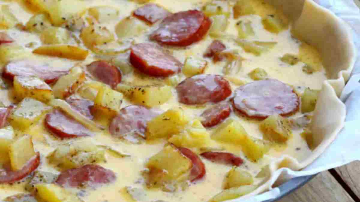 quiche-campagnarde-saucisses-fumees-pommes-de-terre