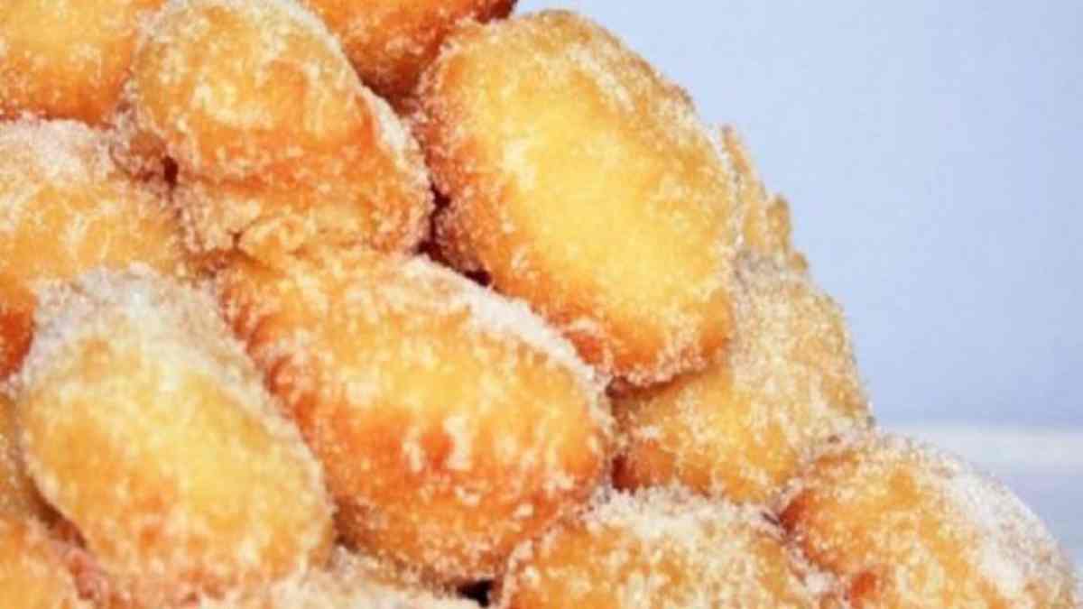 recette-minute-des-beignets-au-sucre-legers-et-moelleux-3