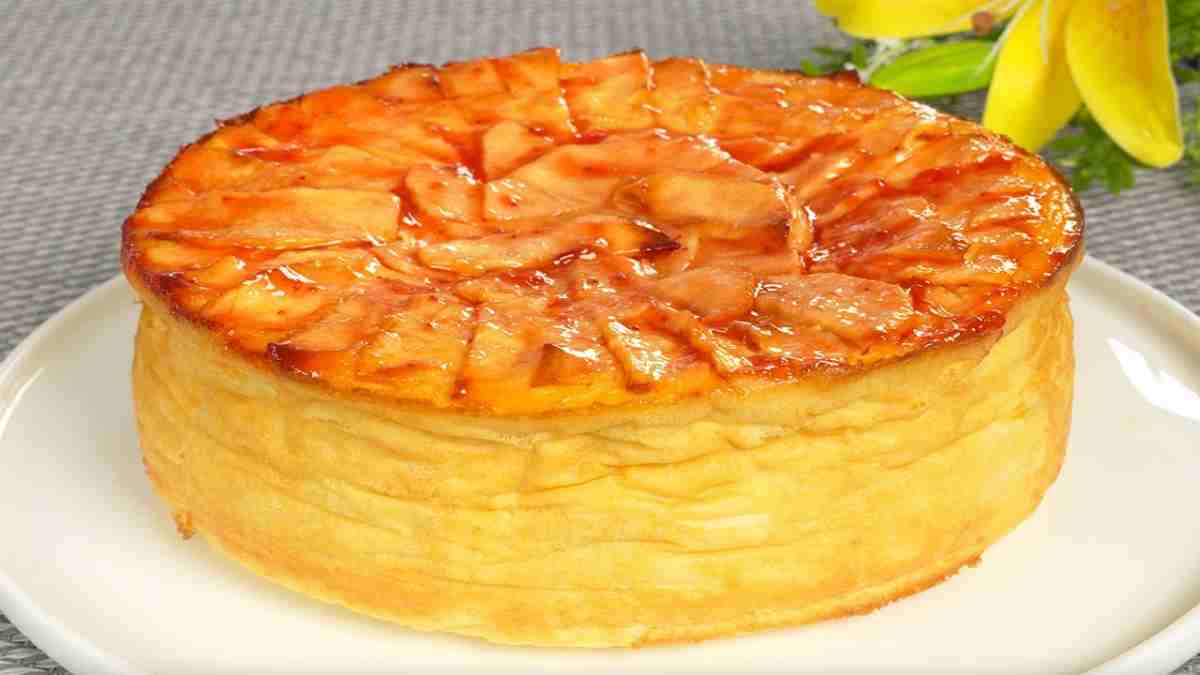 haute-et-ultra-cremeuse-cette-tarte-aux-pommes-a-rendu-tout-le-monde-fou-quand-je-lai-apportee-a-table