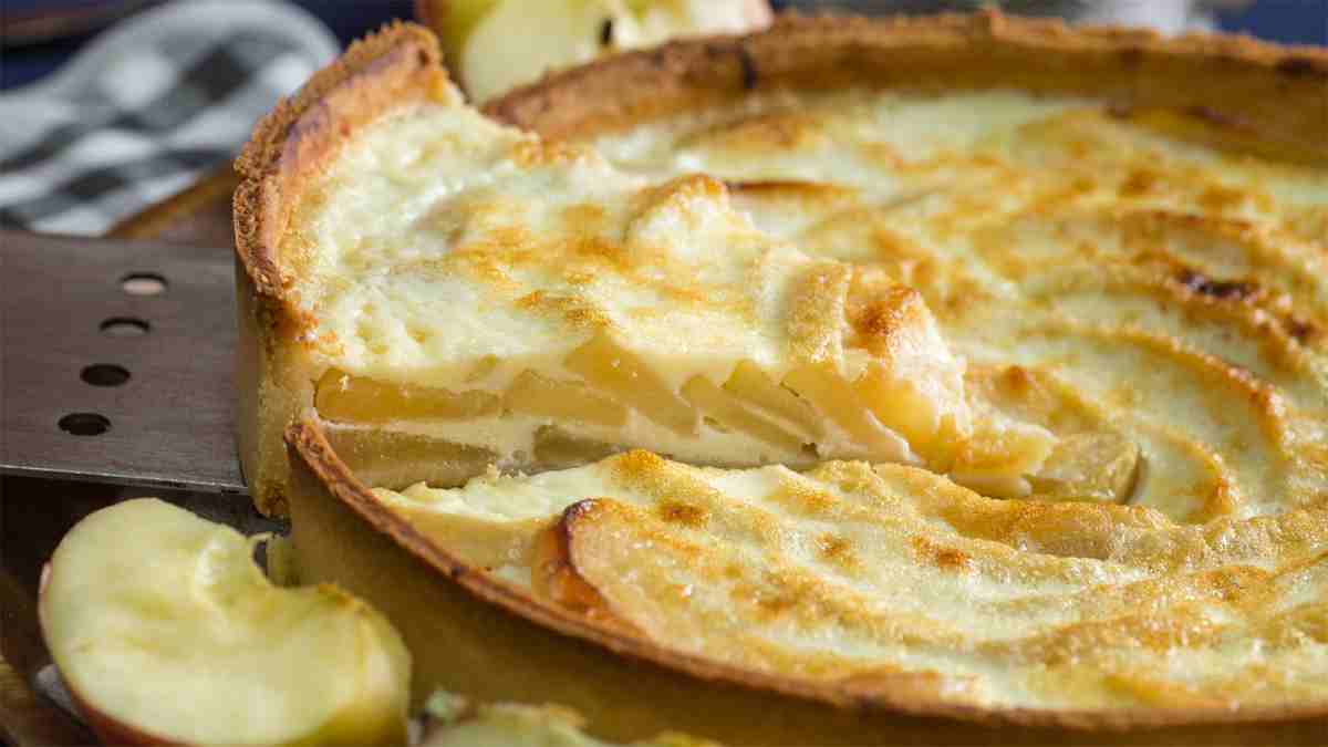la-tarte-aux-pommes-sans-farine-beurre-ni-huile-super-dietetique-et-moelleuse-avec-seulement-95-calories