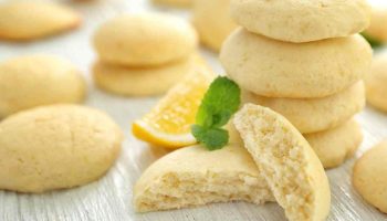 les-biscuits-au-citron-sans-beurre-moelleux-et-delicats