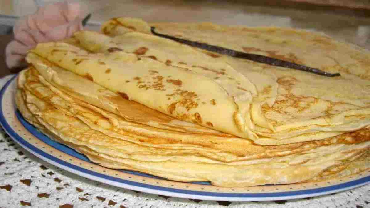 pate-a-crepes-vanille-cyril-lignac-recette-de-succes-facile-rapide-et-moelleuse-2