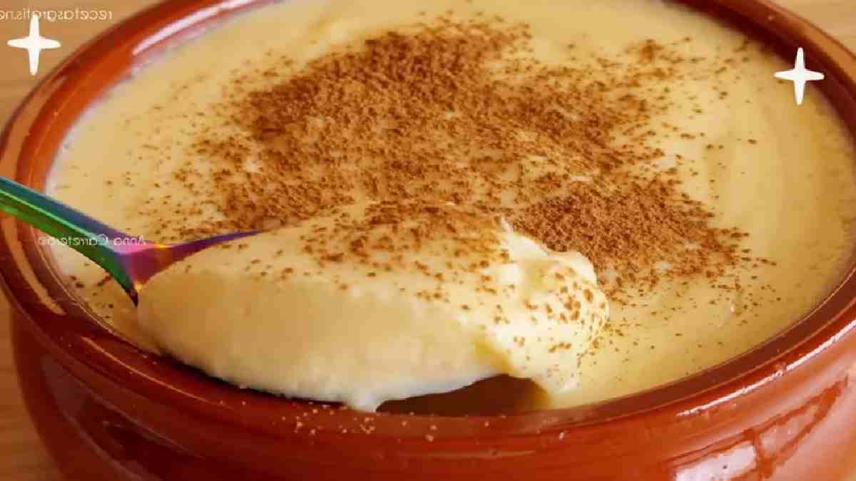 si-vous-avez-du-lait-et-un-citron-courez-immediatement-faire-ce-delicieux-dessert-spectaculaire-il-ne-faut-que-5-minutes