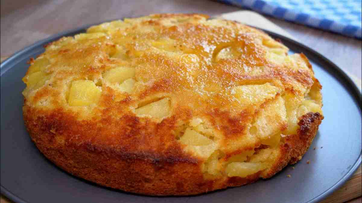 je-la-prepare-avec-5-oeufs-et-un-verre-de-farine-ce-gateau-aux-pommes-est-fantastique-fais-le-toi-aussi