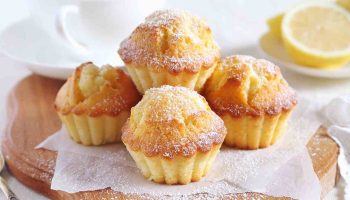 muffins-legers-a-la-ricotta-au-citron-et-a-lorange-fondent-dans-la-bouche