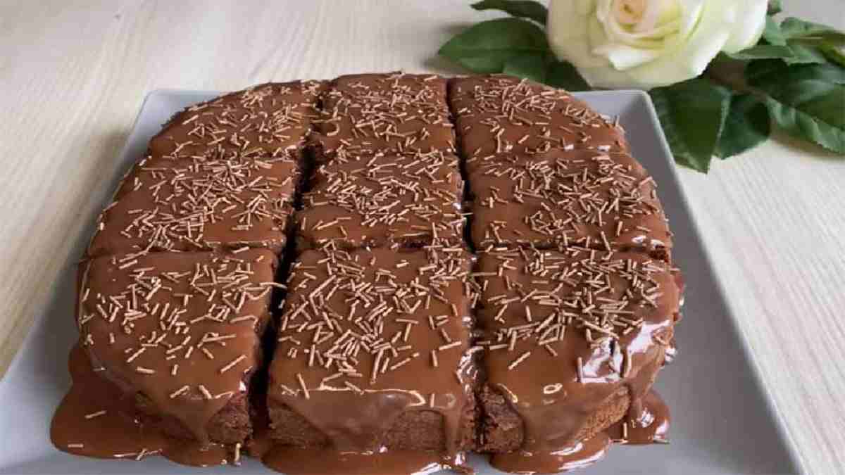 sans-beurre-le-gateau-au-chocolat-super-moelleux-delicieux-et-leger-se-prepare-en-un-rien-de-temps